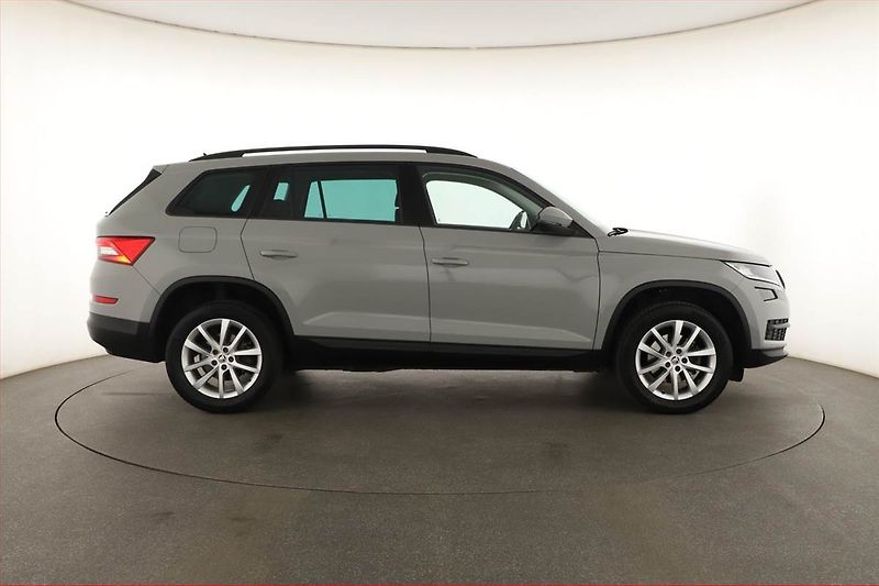Škoda Kodiaq (2019) Ambition 1.5 TSI - fotka 6 z 23