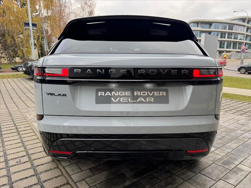 Land Rover Range Rover Velar 2,0 D200 DYNAMIC SE AWD - fotka 6 z 33