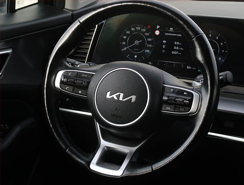 Kia Sportage (2023) 1.6 T-GDI MHEV - fotka 29 z 30