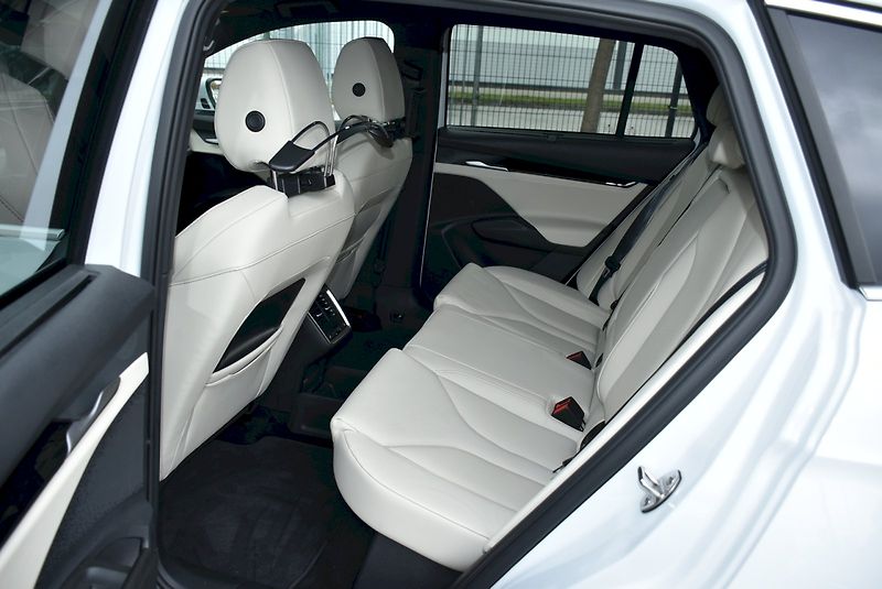 Škoda Enyaq (2025) 85X L&K 210 kW 4x4 - fotka 22 z 30