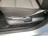 Škoda Roomster (2011) 1.4 16V, ČR, Ambiente, zámek - náhled 14