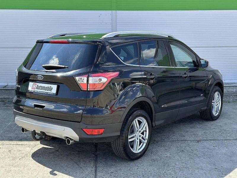 Ford Kuga 2.0TDCi 4x4 150PS NAVI Tempoma - fotka 4 z 38