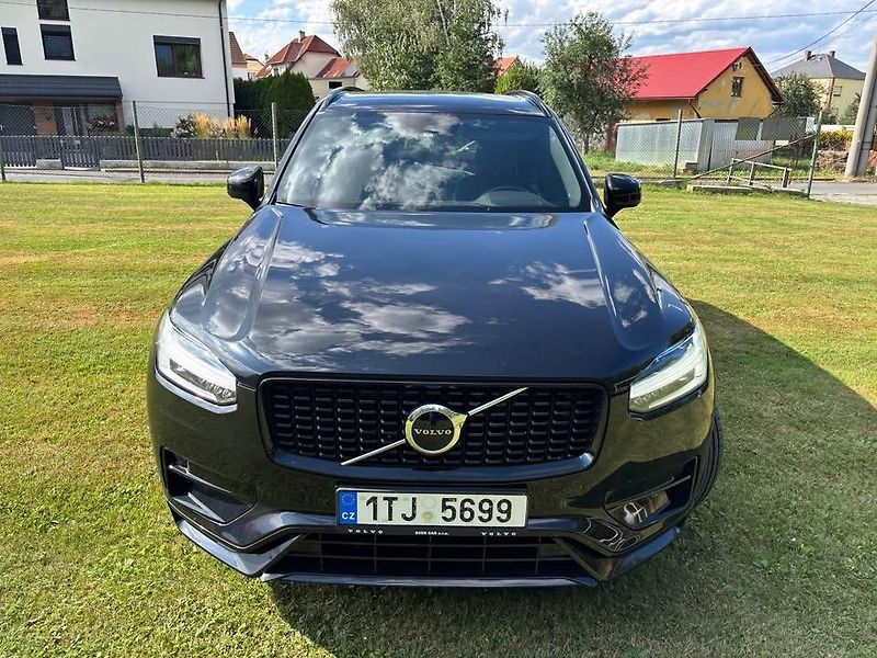 Volvo XC90 (2022) - fotka 8 z 9