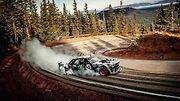 Ken Block, Ford Mustang Hoonicorn a takzvaná Climbkhana na hoře Pikes Peak.