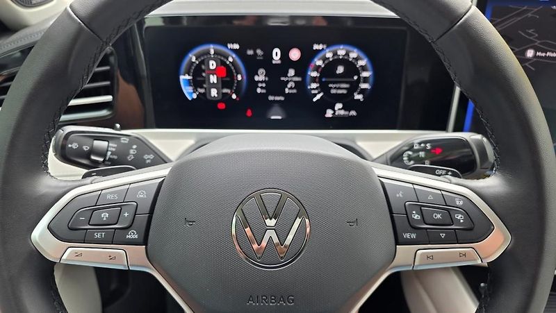 Volkswagen Passat Variant (2024) 2.0 TDI 142kW Eleg DSG záruka  - fotka 27 z 48
