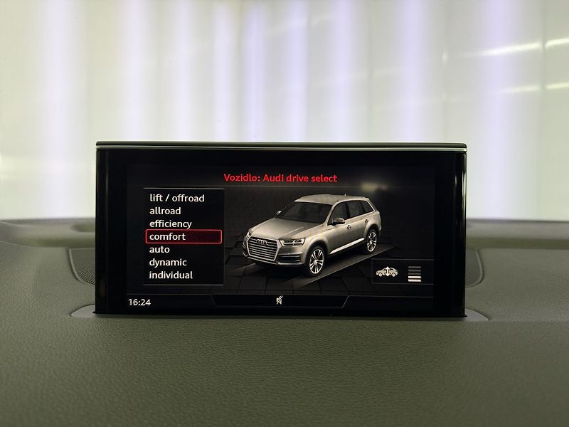 Audi Q7 3.0TDI QUATTRO S-LINE, MATRIX, - fotka 15 z 25