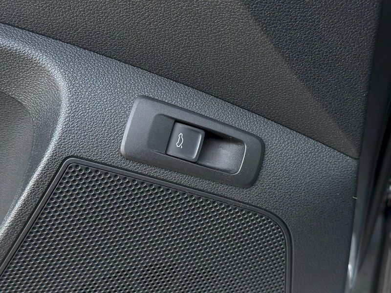 Škoda Karoq (2025) 1.5 TSI 110 kW DSG SportLine - fotka 15 z 27
