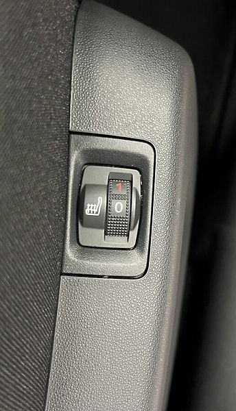 Citroën C3 Aircross 1,2 PureTech Shine - fotka 8 z 18