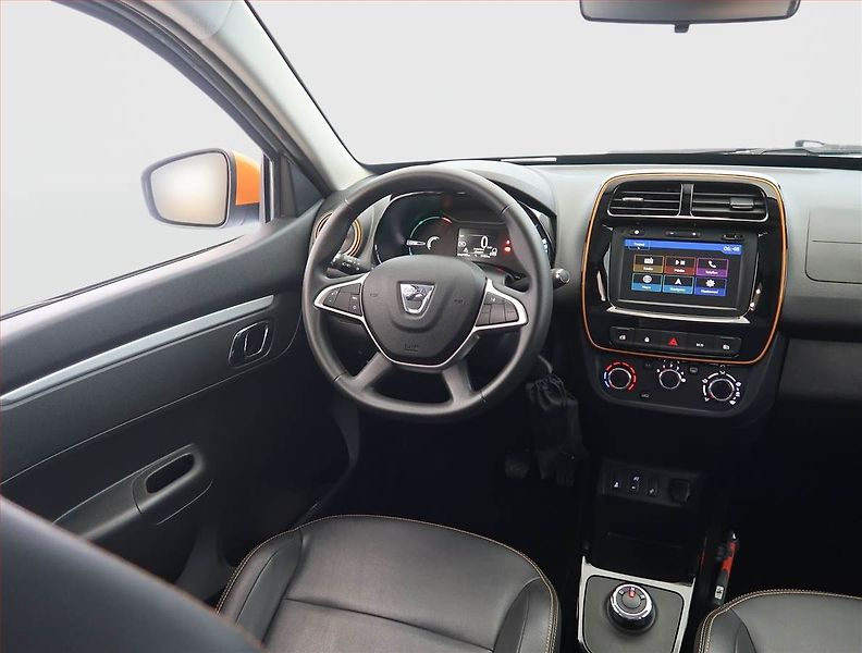 Dacia Spring (2022) Electric 45 (27 kWh), SoH 91% - fotka 7 z 22