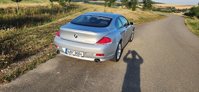 BMW Řada 6 (2005) BMW 645CI - fotka 12 z 40