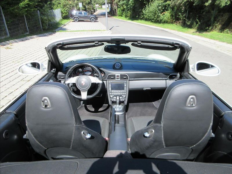 Porsche 911 S4 283Kw, 997,2 Kabrio, PDK, N - fotka 22 z 29