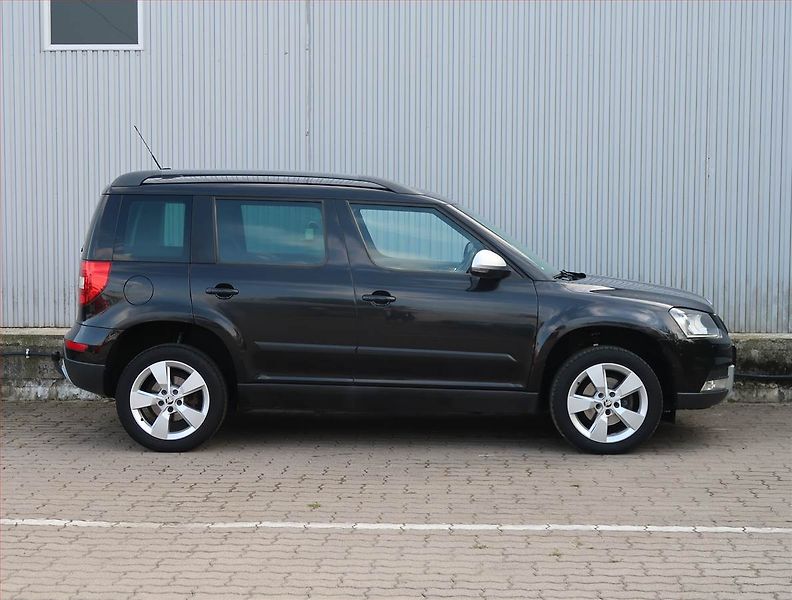 Škoda Yeti (2015) 2.0 TDI, 4X4, Automat - fotka 6 z 23