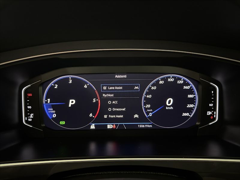 Volkswagen Tiguan Allspace 2,0 TDi  DSG 4x4 R-Line Kessy - fotka 24 z 46