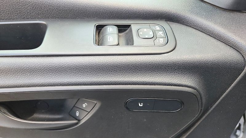 Mercedes-Benz Sprinter 317 CDI/L, kamera 360°, MBUX - fotka 14 z 20