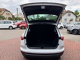 Škoda Karoq (2023) 1.5TSi LED Navi Kamera Virtual - náhled 22