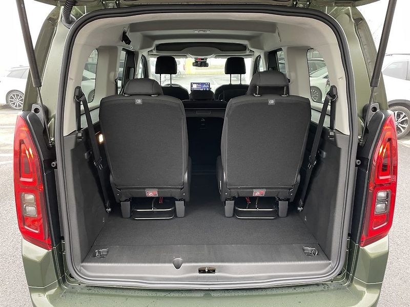 Toyota ProAce City Verso 1.5 6MT Family ODBĚR 11/2026 - fotka 6 z 30