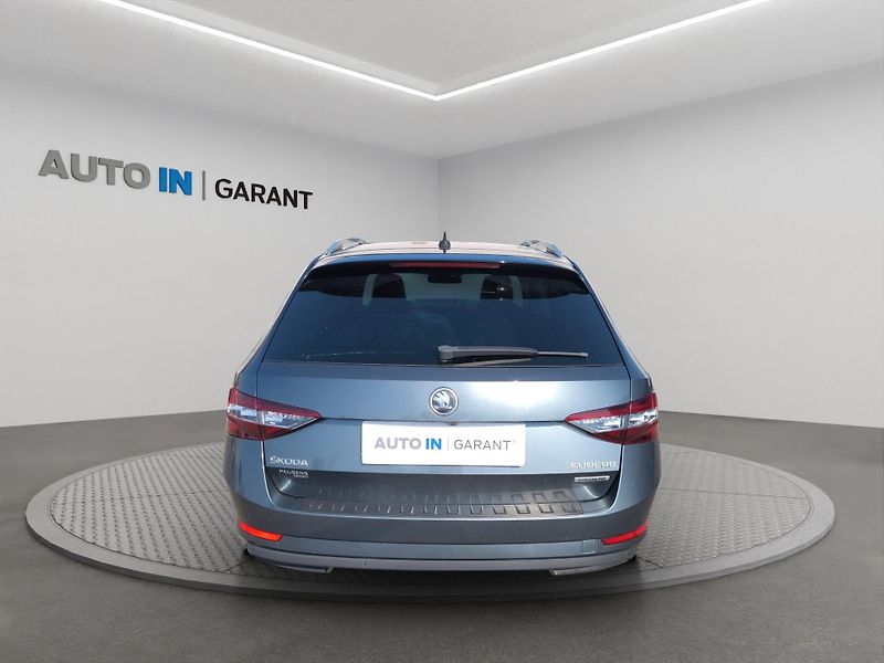 Škoda Superb (2017) Style GreenLine 1.6 TDi 88kW, - fotka 6 z 30