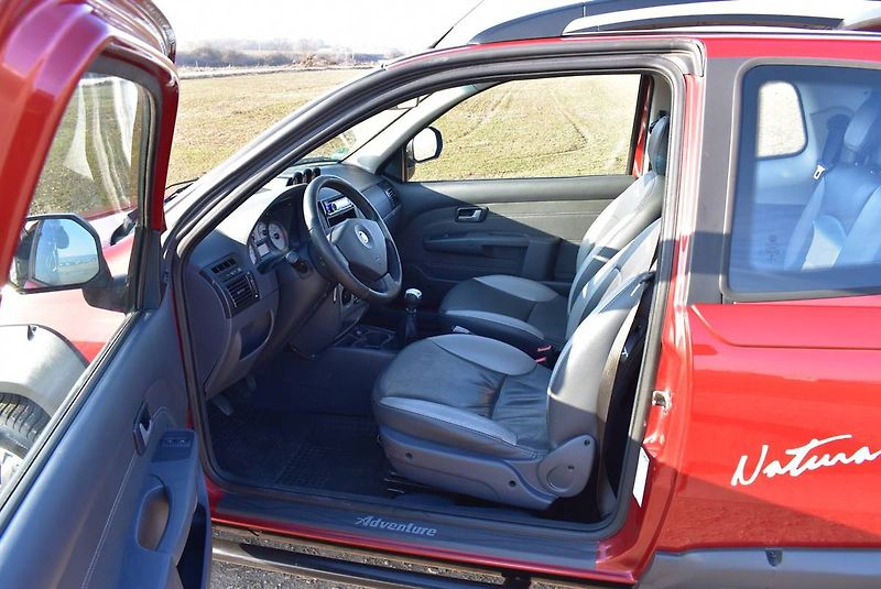 Fiat Strada 1,3 JTD AC,DIFF,BT,MLHOVKY - fotka 7 z 14