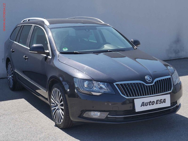 Škoda Superb (2014) 2.0TDi, Kůže, navi - fotografie inzerátu