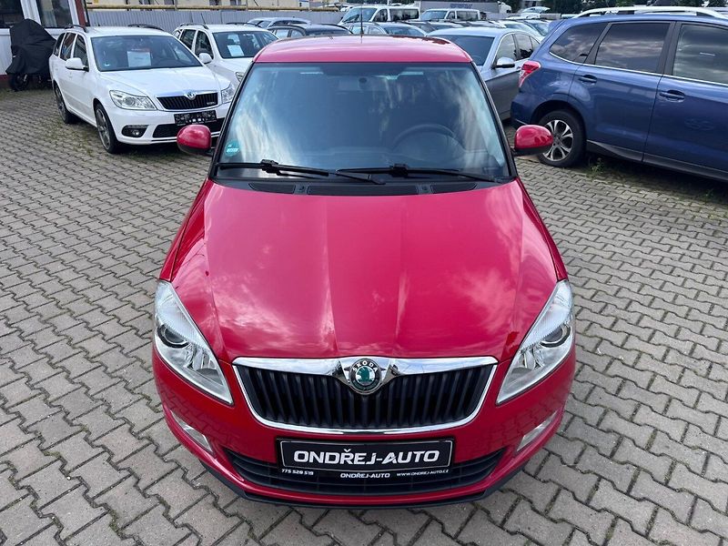 Škoda Fabia (2011) 1,2 TSI 63 KW KM STK - fotka 6 z 49