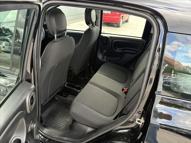 Fiat Panda 1,0 Hybrid Klima CZ 1 MAJITEL - fotka 19 z 25