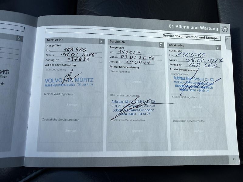 Volvo V70 2.4 D5 KŮŽE NAVIGACE SERVISKA - fotka 37 z 44