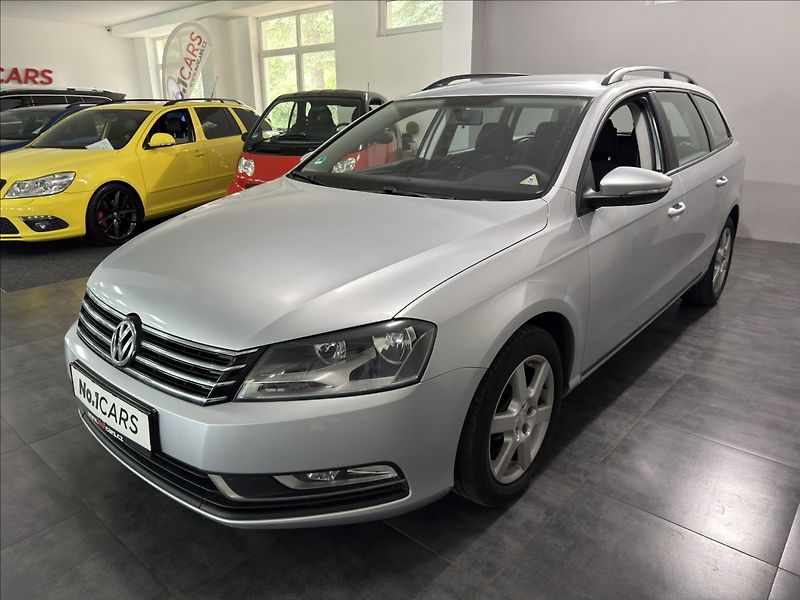 Volkswagen Passat 1,6   TDI 77KW VÝHŘEV TAŽNÉ - fotka 3 z 26