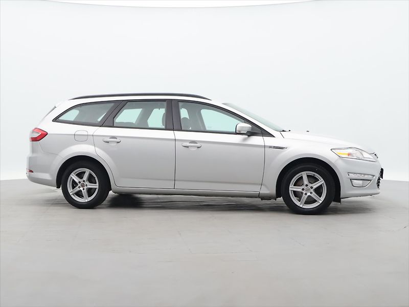 Ford Mondeo 1.6 TDCi 85kW Aut.Klima Navi - fotka 8 z 28