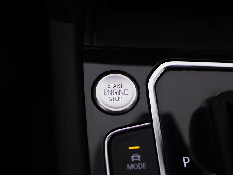Volkswagen Passat 2,0 TDI 147kW DSG Alltrack CZ - fotka 25 z 34