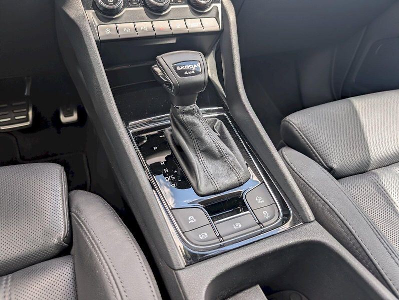 Škoda Kodiaq (2023) 2,0 TDI / 110 kW DSG 4x4 Lauri - fotka 15 z 30