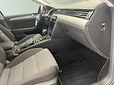 Volkswagen Passat 2.0 TDi LED SVĚTLA, rezervace - náhled 91