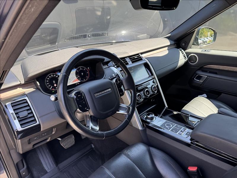 Land Rover Discovery 3,0 SDV6 HSE 4WD NOVÝ MOTOR - fotka 9 z 35