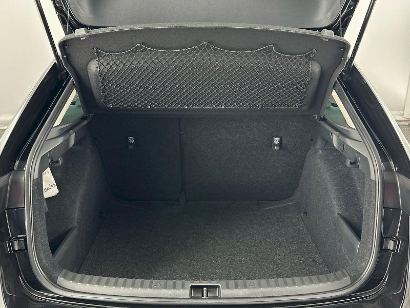Škoda Scala (2025) 1.0TSI 85kW Top Selection - fotka 29 z 31