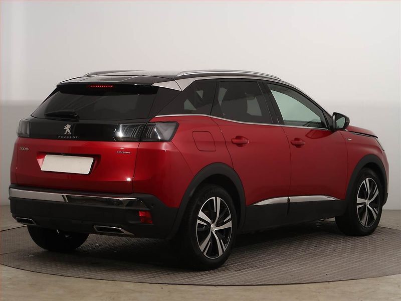 Peugeot 3008 (2023) GT e-Hybrid 225 - fotka 5 z 17