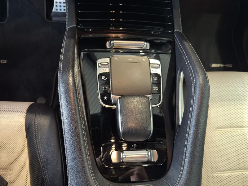 Mercedes-Benz GLE (2019) 450 - fotka 21 z 24