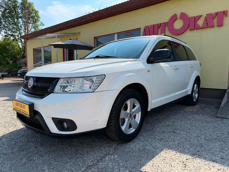 Fiat Freemont 2.0JTD 7-míst/Tempomat/Tažné - fotka 7 z 35