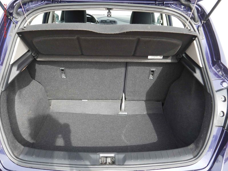 Nissan Pulsar (2015) 1.2i, 1.maj,ČR, AC, TZ, park - fotka 7 z 15