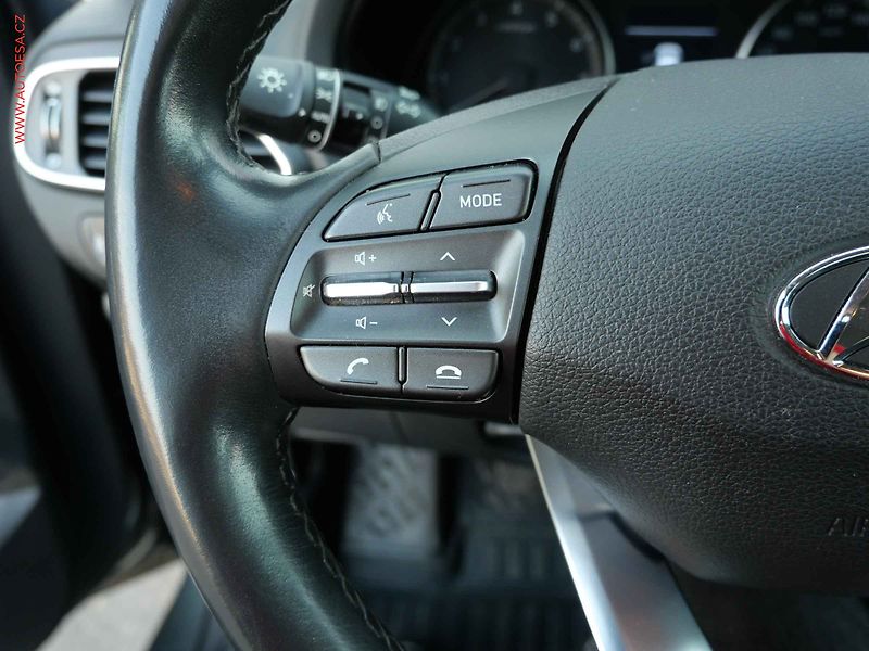 Hyundai i30 (2021) 1.5DPi, ČR, Comfort - fotka 17 z 22
