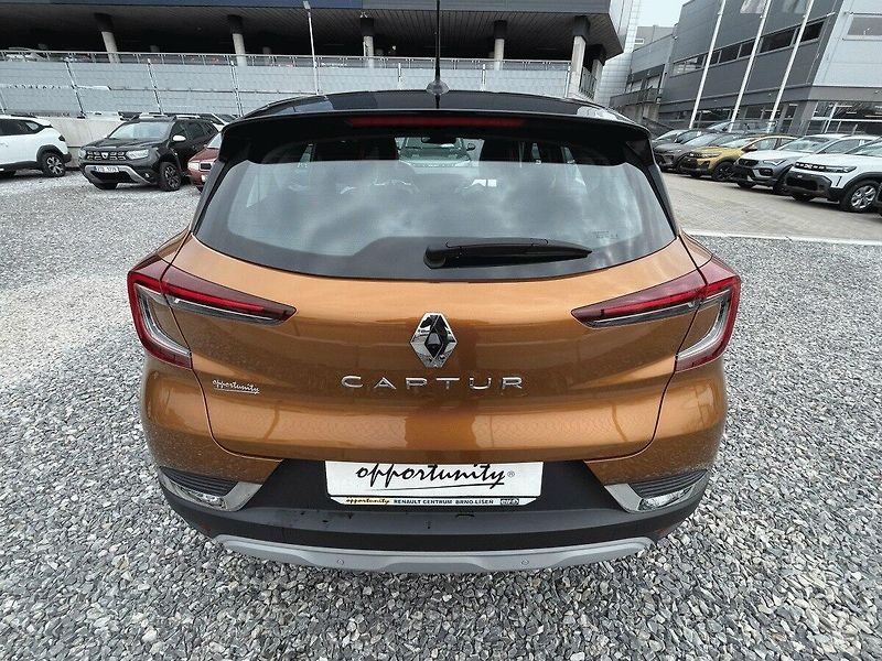 Renault Captur (2023) 1.0 TCe,67kW,Intens,1.Maj,ČR - fotka 5 z 32