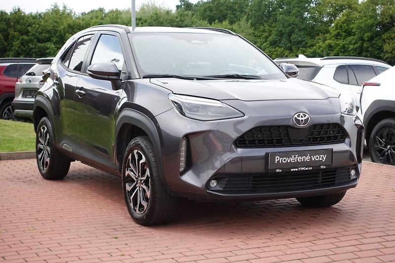 Toyota Yaris Cross 1,5 HEV Style - fotka 3 z 33