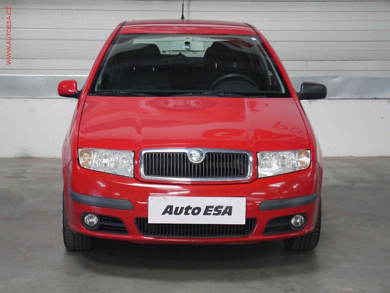 Škoda Fabia (2008) 1.2 HTP, ČR, AC - fotka 2 z 15