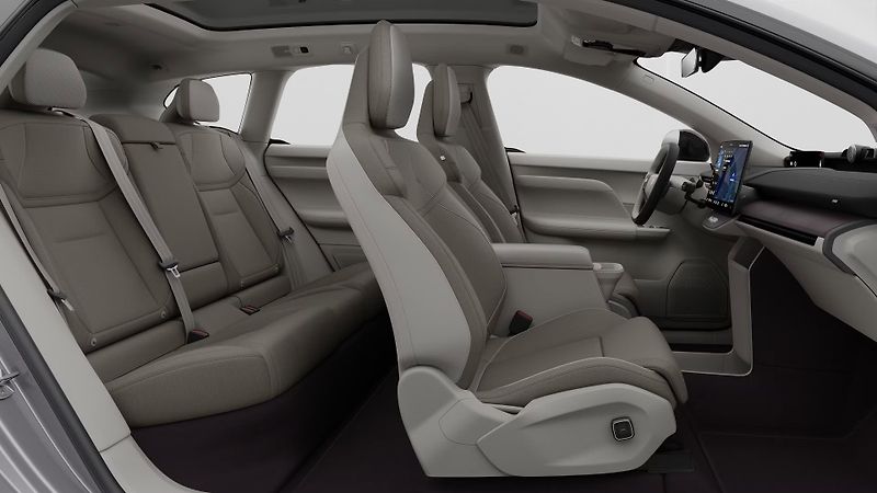 Volvo EX60 (2026) ULTRA AWD, B&W, ParkPilot,510k - fotka 9 z 13