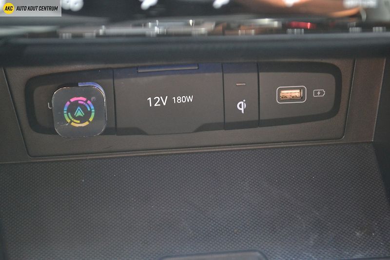 Hyundai Tucson 1.6T-GDI PREMIUM LUXURY 7DCT M - fotka 31 z 53