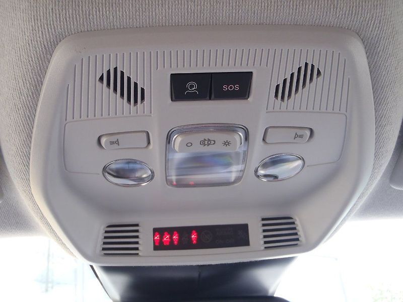 Opel Frontera Hybrid GS 1.2 Turbo 81kW - fotka 25 z 30