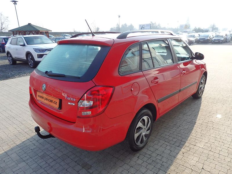 Škoda Fabia 1.2 TSI 63 kW KLIMA, ZÁVĚS - fotka 4 z 14