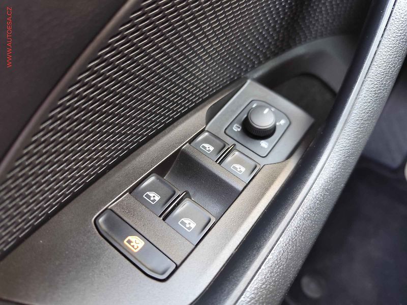 Škoda Octavia (2023) 2.0 TDi, ČR, Style, DSG, TZ - fotka 24 z 27