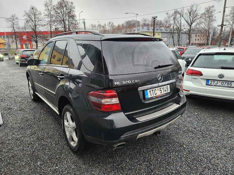 Mercedes-Benz Třídy M 320CDi 4-Matic Harman&Kardon  - fotka 3 z 17
