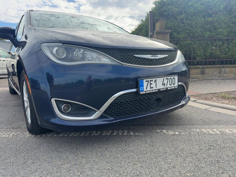 Chrysler Pacifica (2018) 3,6 Limited LPG Radar 360 2018 - fotka 6 z 19