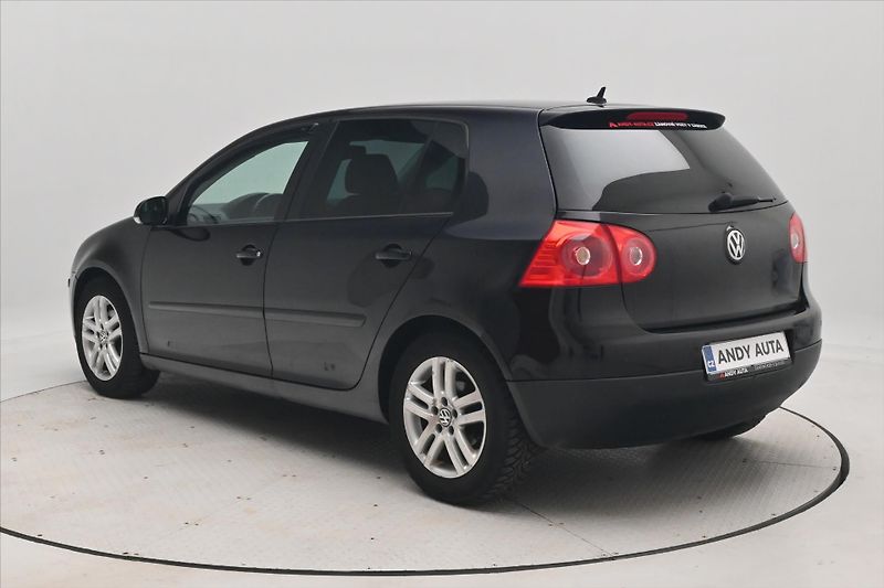 Volkswagen Golf 2,0 TDI 103 kW DSG Trend Nová - fotka 7 z 29