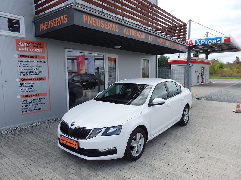 Škoda Octavia 1.6 TDI 85 kW KLIMA, ESP - fotka 1 z 15